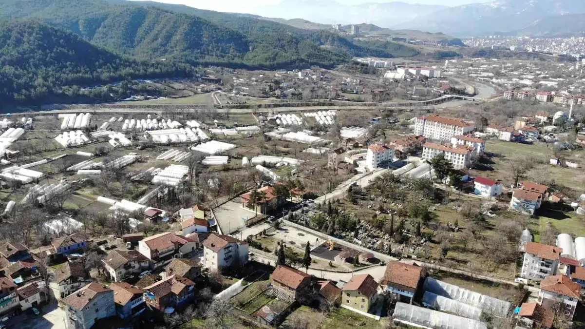 Ünlü markanın fabrikası burada! Türkiye'nin en kalabalık 2. köyü dünyayı giydiriyor