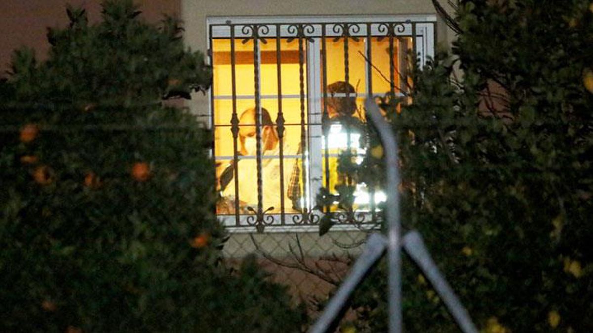 İspanya bu dehşeti konuşuyor! İnterneti yasaklayan ailesini katleden çocuk, günlerce cesetleriyle aynı evde yaşamış