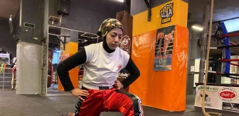 Kick Boks Türkiye şampiyonu oldu, başarısını kanser olan babasına armağan etti