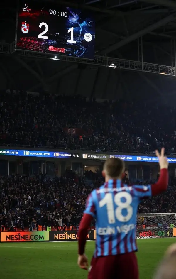 Parasını şimdiden çıkaran Edin Visca, 3 yıl sonra bir ilki başardı!