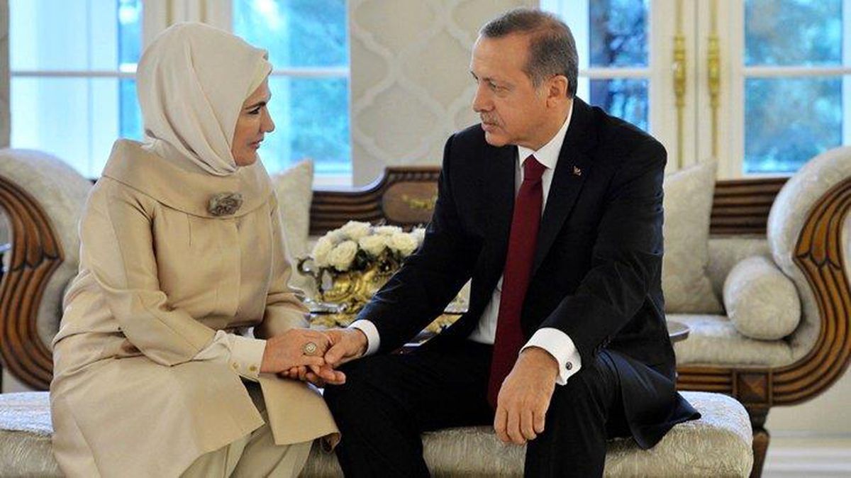 Son Dakika! Cumhurbaşkanı Erdoğan'dan eşi Emine Erdoğan'ın sağlık durumuyla ilgili açıklama: Durumu hala pozitif, tedavisi sürüyor