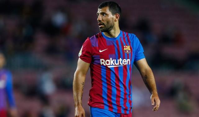 Efsane futbolcu, futbolseverlerin yüreğini paramparça etti: Nefesim kesiliyor