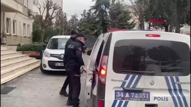 İSTANBULBAHÇELİEVLER�DE BEBEĞİNİ ÖLDÜRDÜĞÜ İDDİA EDİLEN İSTANBULBAHÇELİEVLER�DE BEBEĞİNİ ÖLDÜRDÜĞÜ İDDİA EDİLEN