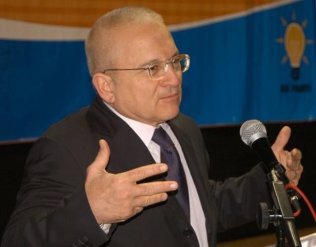 Ayhan Bilgen'in partisinde AK Parti, HDP ve ANAP'lı isimler kurucu olacak! Ayhan Bilgen'in partisinde AK Parti, HDP ve ANAP'lı isimler kurucu olacak!