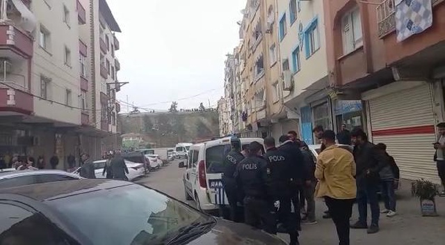 ŞANLIURFA'DA ÇOCUKLARIN KAVGASINA AİLELER DE KARIŞTI: 7 YARALI