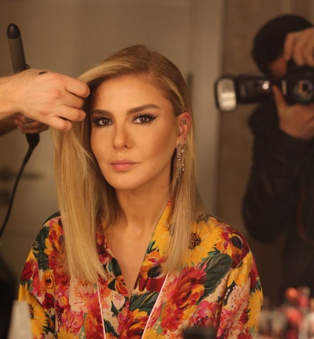 Şarkıcı Gülben Ergen, adını gizli tuttuğu bir avukat ile aşka yelken açtı