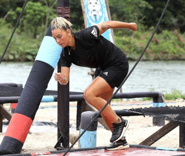 Survivor All Star'dan kendi isteğiyle elenen Aycan Yanaç, yaşadıklarını anlattı Survivor All Star'dan kendi isteğiyle elenen Aycan Yanaç, yaşadıklarını anlattı