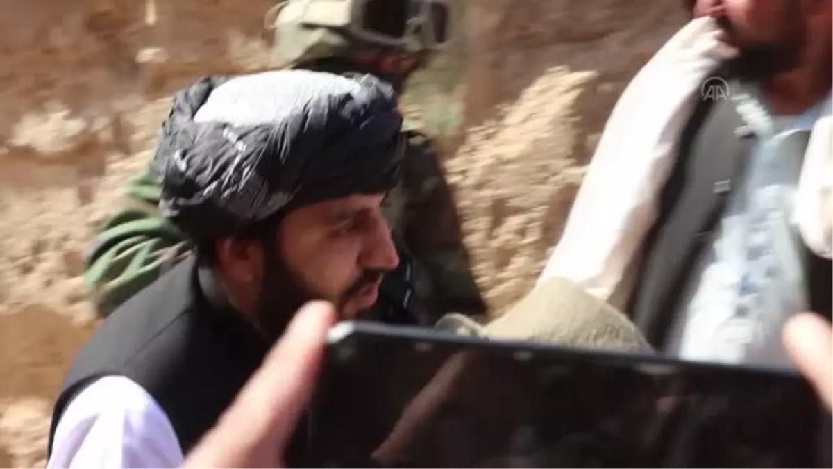 Afganistan'da kuyuya düşen çocuk hayatını kaybetti (3)