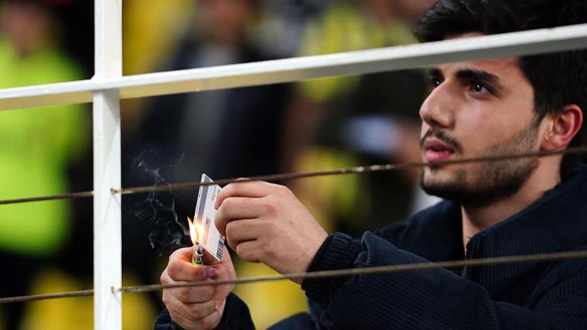 Durum çok vahim! Fenerbahçe yenildi, UEFA sıralamasında Türkiye dibe vurdu