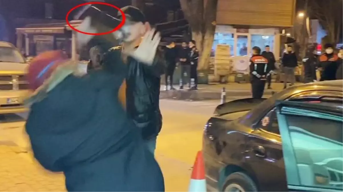 Öfkeli anne ceza yiyen oğlunun başında çakarlı lambayı parçaladı! O anlar kamerada