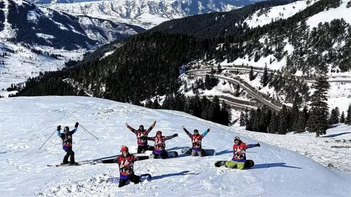 Sahara Milli Parkı Snowboard tutkunlarına ev sahipliği yaptı