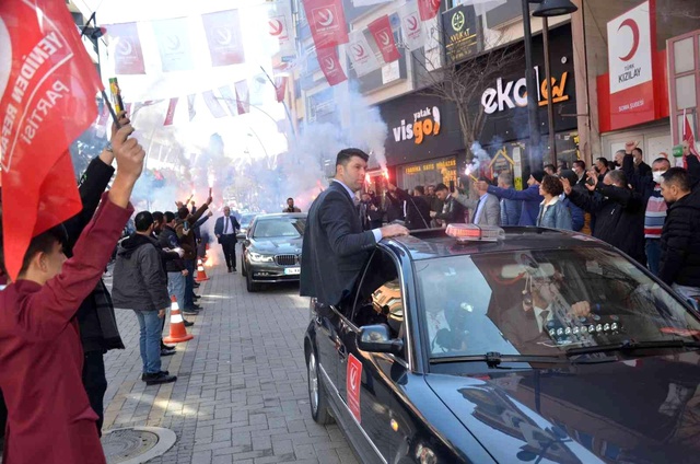 Son dakika politika: Fatih Erbakan maden şehitleri için dua etti