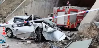 Amasya'dan acı haber! Tünel girişindeki korkunç kazada anne ve 11 yaşındaki oğlu can verdi