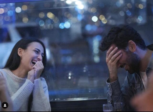 Voleybol camiası bu aşkı konuşuyor! Sadakatsiz'in yıldızı Berkay Ateş'le ilk kareyi paylaştı, ortalık yıkıldı