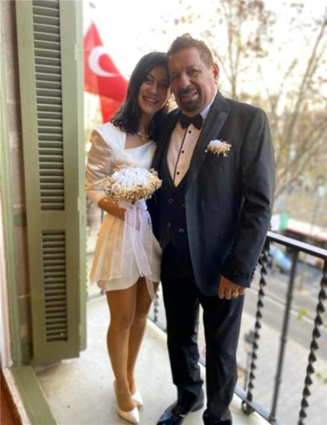34 yaş küçük avukatıyla evlenmişti! Erman Toroğlu tepkilere ilk kez cevap verdi
