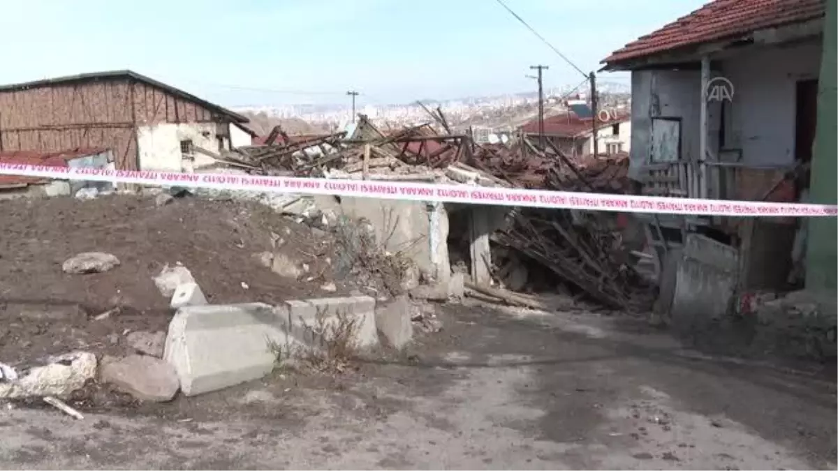 Başkentte yıkılan gecekondunun altında kalan bir kişi yaralandı