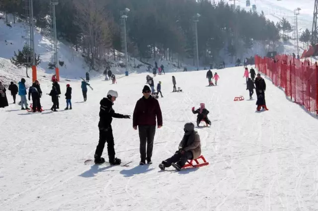 Bisiklet ve kayak tutkunları Palandöken'de buluştu