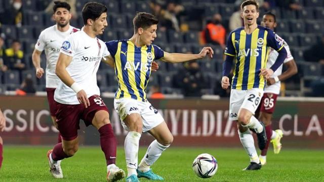 Kadıköy'de Serdar Dursun şov! Fenerbahçe, Hatay engelini rahat geçti