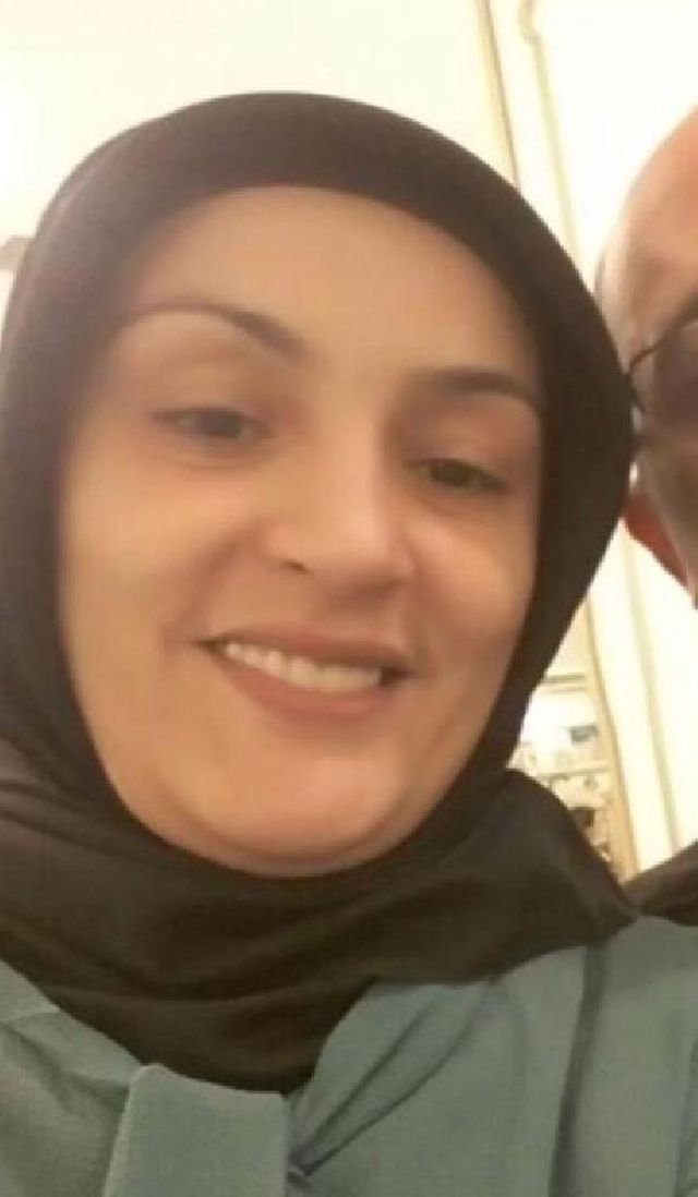 KORONAVİRÜSTEN 8 AKRABASINI KAYBEDEN ŞENAY DA ENTÜBE EDİLDİ