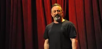 Cem Yılmaz, Bill Gates imzasıyla kendisine yollanan e-maili paylaştı: Dolandırıcılığın bile kalitesi düştü