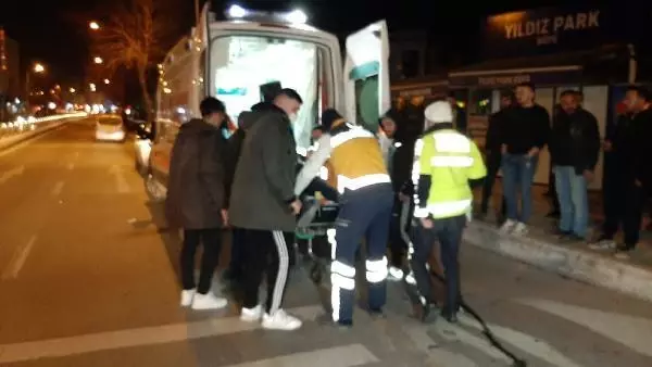 Tam her şey bitti denildiğinde devreye girdiler, motosiklet sürücüsünü hayata döndüren sağlıkçılar büyük alkış aldı Tam her şey bitti denildiğinde devreye girdiler, motosiklet sürücüsünü hayata döndüren sağlıkçılar büyük alkış aldı