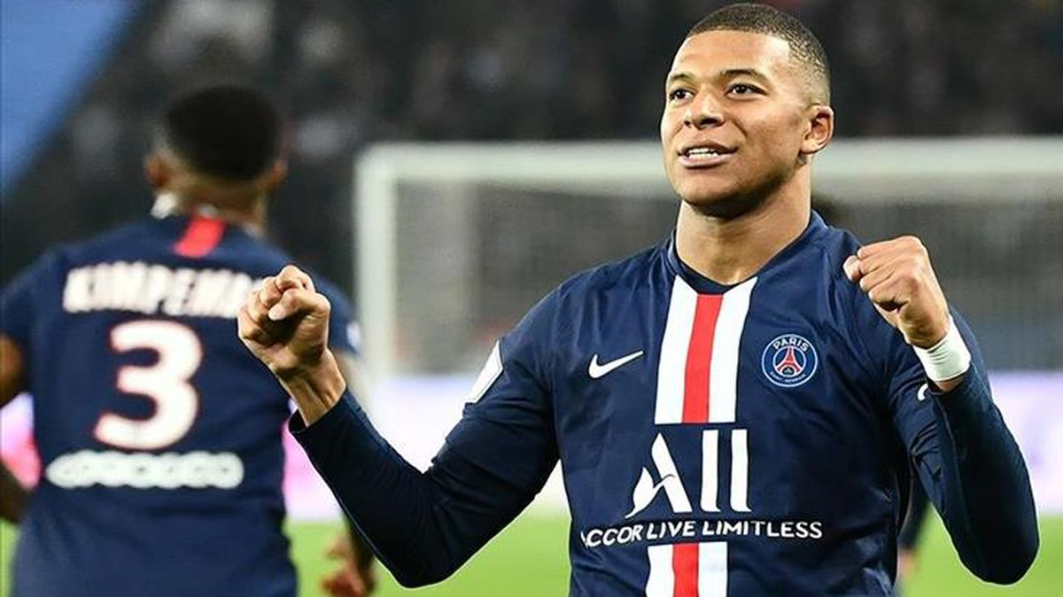 Mbappe'nin annesi tüm sırrı bozdu! Tarihi transfer için geri sayım başladı