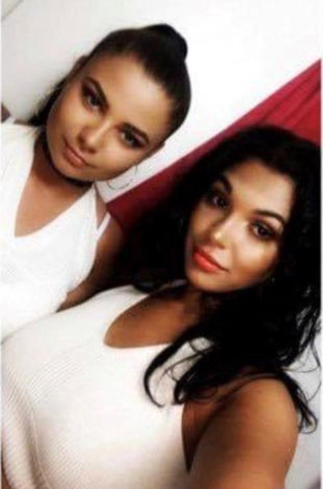 Pencerede kız arkadaşıyla öpüşürken komşusuna yakalandılar, evden çıkmaları istendi