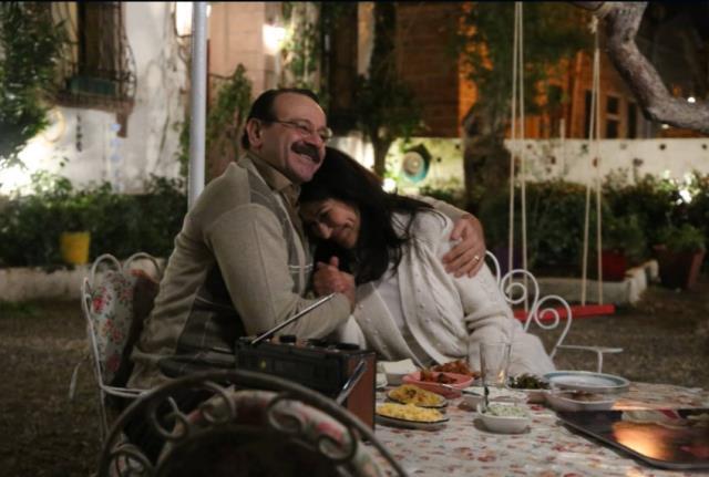 Üç Kız Kardeş dizisinde dün akşam neler oldu? Türkan boşanma kararı alıyor Üç Kız Kardeş dizisinde dün akşam neler oldu? Türkan boşanma kararı alıyor