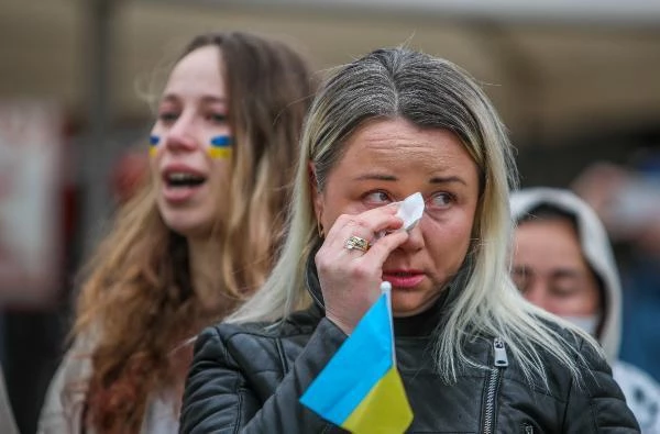 Türkiye'deki Ukraynalılar ülkelerindeki çaresizliği anlattı: Rusya her taraftan atak yapıyor