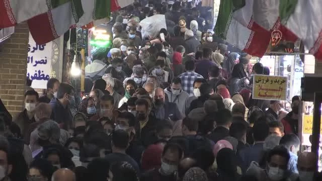 İran halkı, yaptırımların kaldırılmasını umuyor