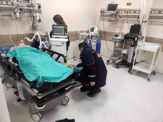 Diyarbakır'da kola içine 'siyanür' katarak intihara kalkışan genç tedavi altına alındı