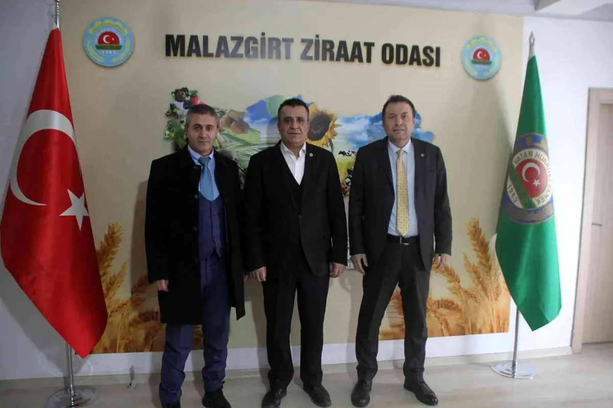 Malazgirt'te şeker pancarı üretimiyle ilgili toplantı yapıldı