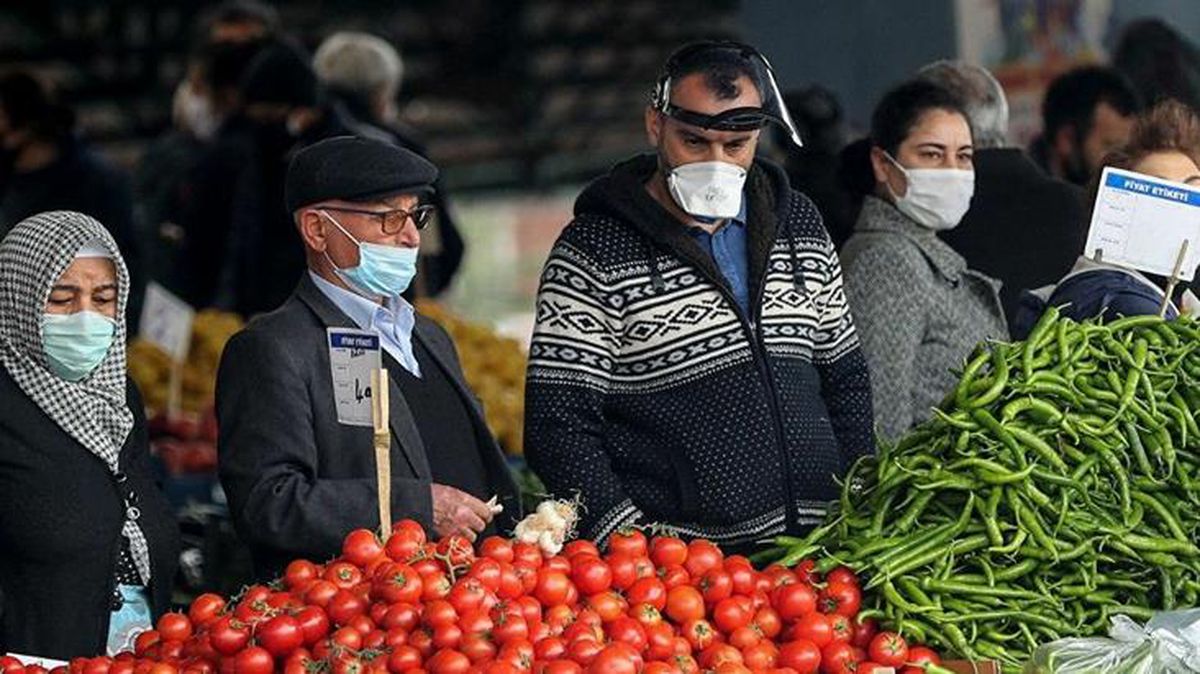 Türk-İş'e göre şubatta 4 kişilik ailenin yoksulluk sınırı 15 bin 140 lira oldu