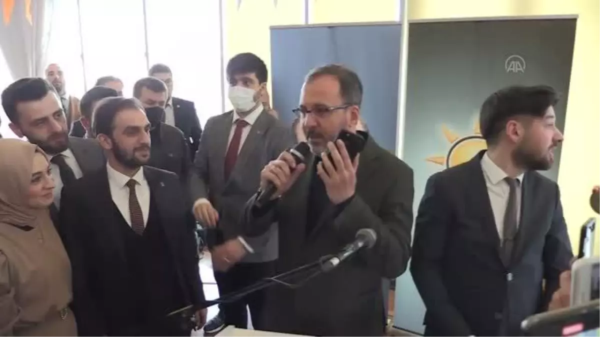 Cumhurbaşkanı Erdoğan, partisinin Bursa'daki toplantısına telefonla bağlandı