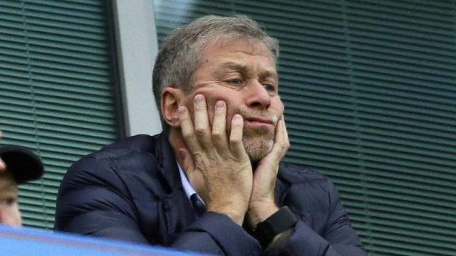 Roman Abramovich'ten tarihi Chelsea kararı! Putin'in İngiltere'deki kalesi çöktü