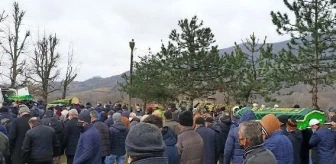 Sinop'taki kazada hayatını kaybeden 4 kişi son yolculuğuna uğurlandı