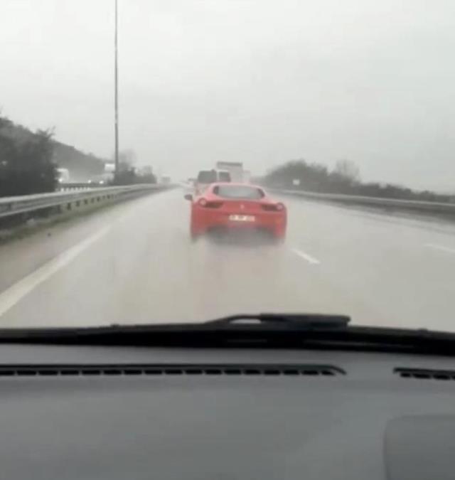 Son dakika haberleri | 7 milyon TL'lik lüks aracın kazadan önceki ve sonraki halini görenler şaşkınlıklarını gizleyemedi