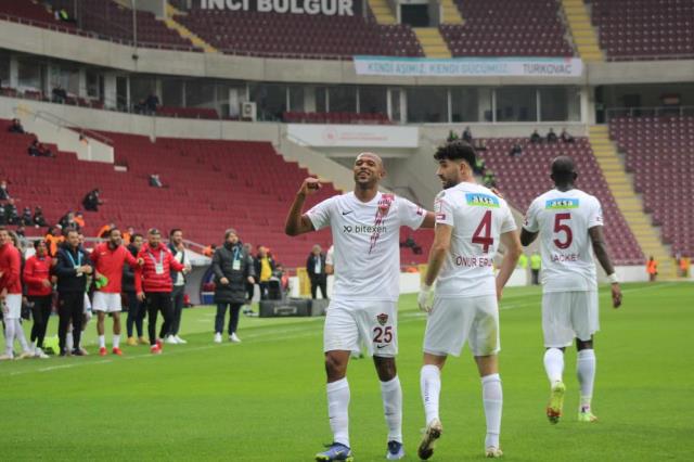 Alanya ve Hatay'da gol yağmuru! Süper Lig'de 16.00 seansı baş döndürdü