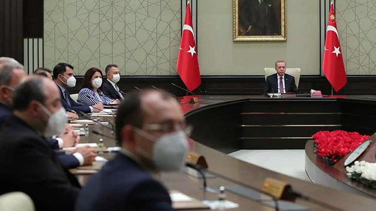Cumhurbaşkanlığı Kabinesi bugün toplanıyor! Gündemde Rusya-Ukrayna savaşı var