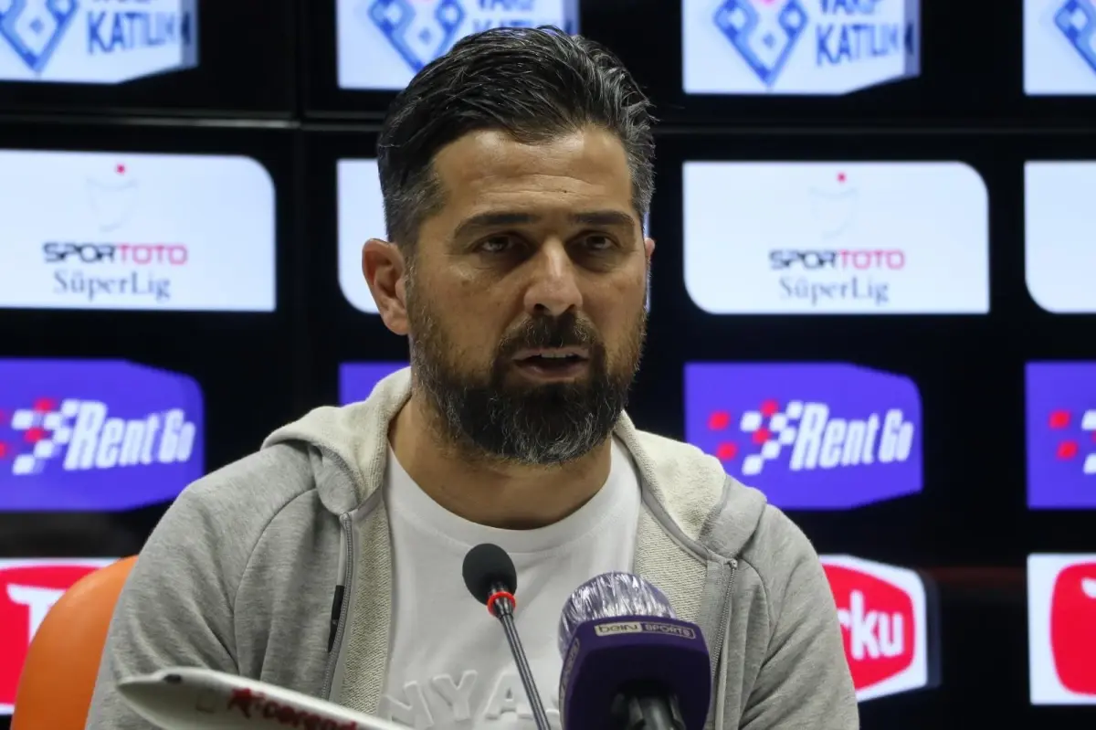 İlhan Palut: 'İnanılmaz hatalar yaptık'