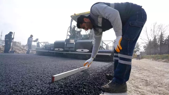 Adıyaman'da asfalt dönemini başladı