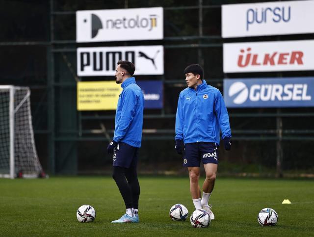 Şaşırtan Mesut Özil kararı! İsmail Kartal büyük sürpriz hazırlıyor