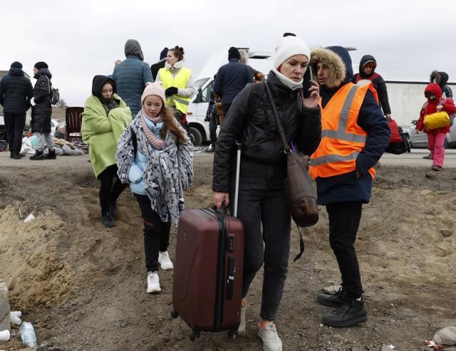 Ateşkes umudu 2. tipe kaldı, siviller Ukrayna'yı terk etmeye devam ediyor