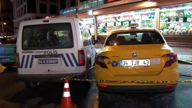 Esenyurt'u savaş alanına çevirdiler! Üzerine kurşun yağan taksici kendi başına hastaneye gitti