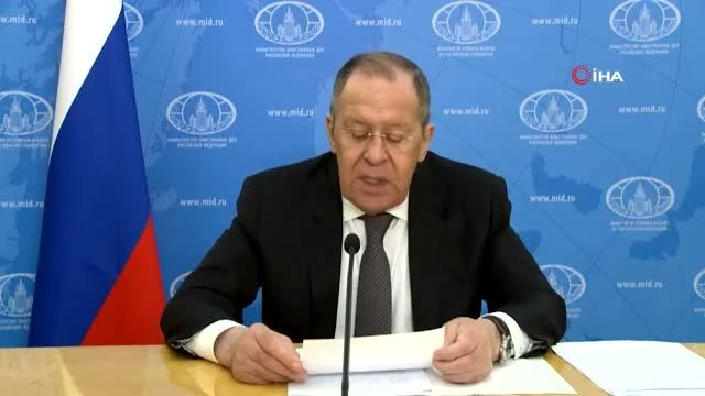 Lavrov: "ABD nükleer silahlarının kimi Avrupa ülkelerinde hala var olması kabul edilemez"