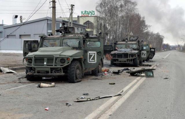 Ukrayna'da Rus konvoyu patlatıldı, ortalık cehenneme döndü