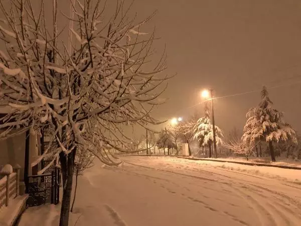 Isparta'da okullara 1 gün kar tatili