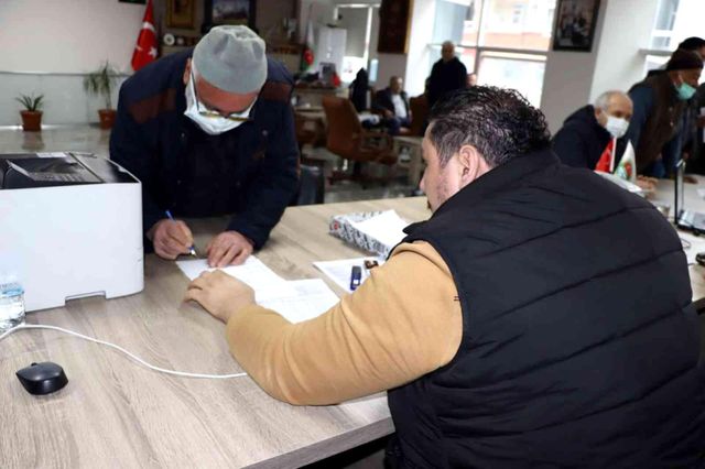 2 bin ciftciye yem bitkisi tohumu ve gubre de 3 14769525 o