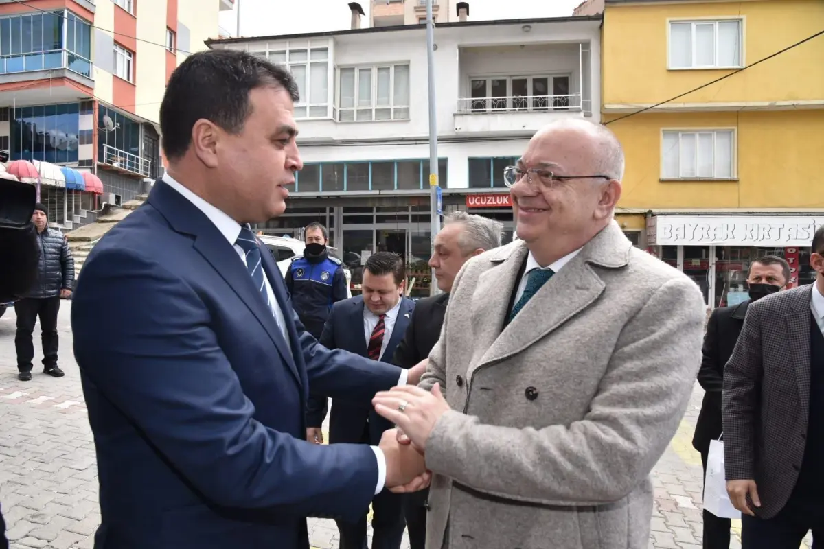 Başkan Ergün'den AK Parti Demirci Teşkilatı'na Ziyaret