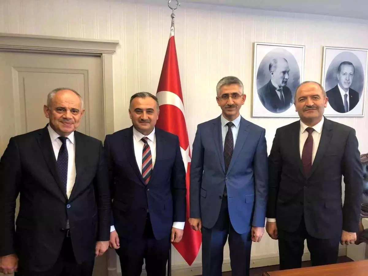 Belediye başkanlarından Bakan Yardımcısı Yılmaz'a ziyaret